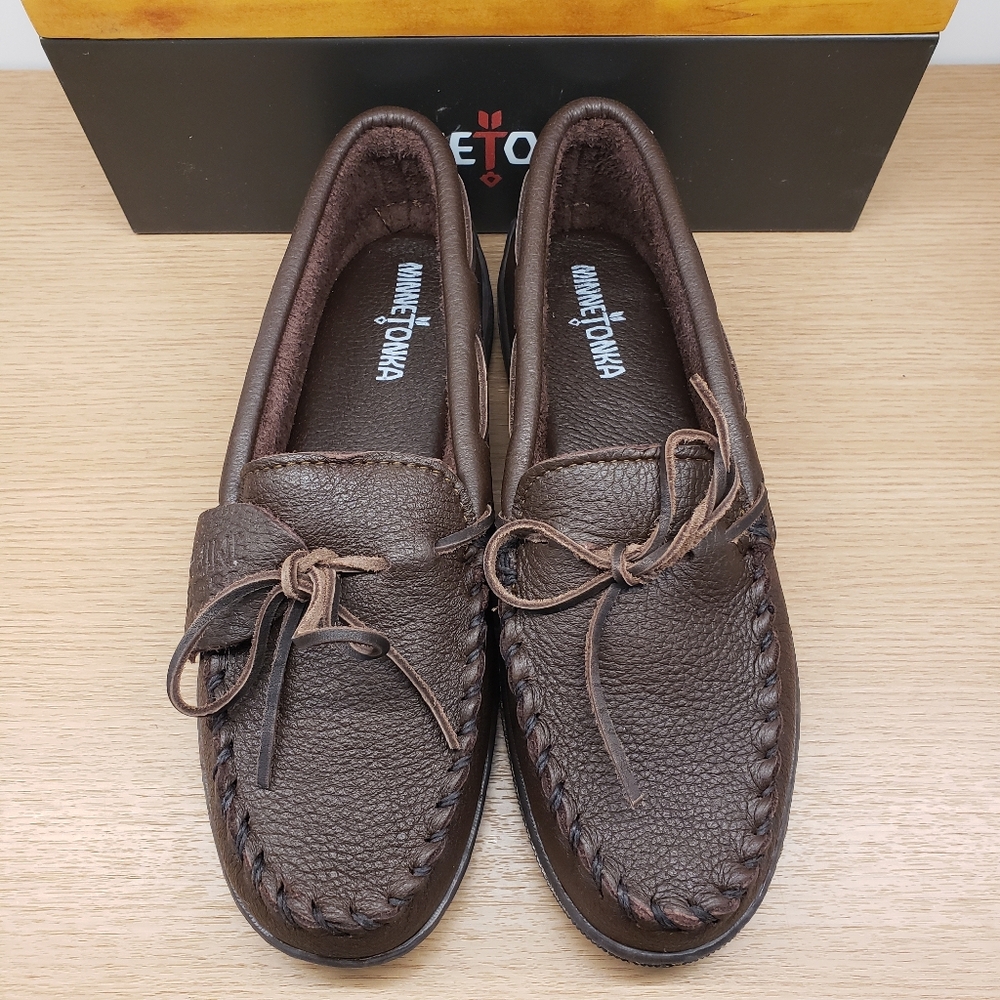Minnetonka Men's Dark Brown Leather Loafers